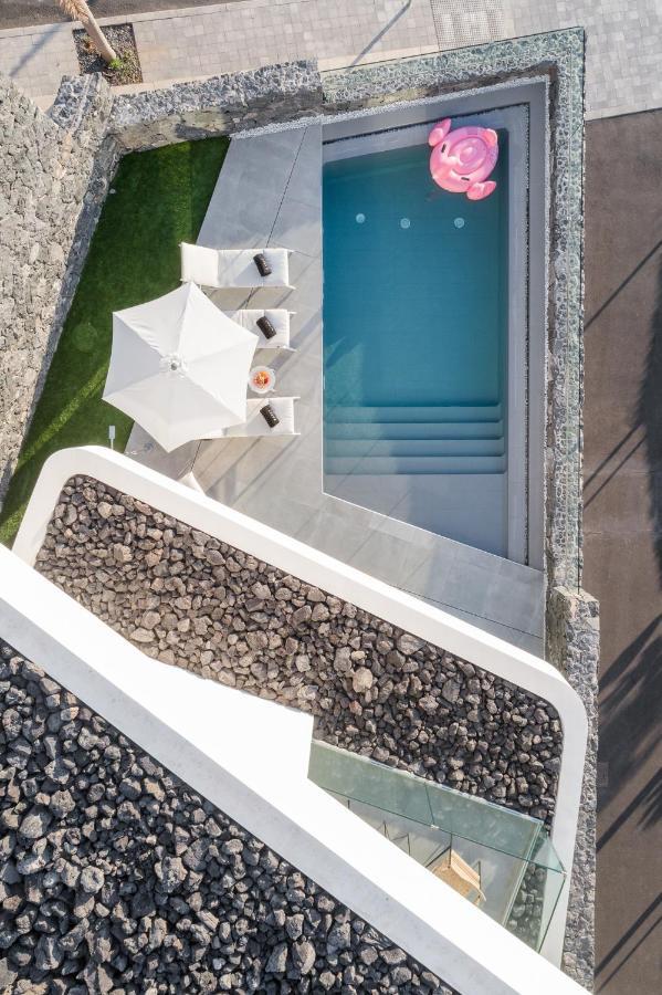 Karat Villa Ibardin Rokabella 阿德耶 外观 照片